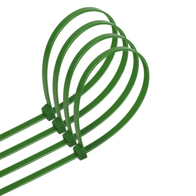 Zielone nylonowe opaski zaciskowe o wymiarach 3,6x150 mm w opakowaniu 40 sztuk