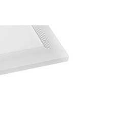 biały panel LED o wymiarach 595x595 mm o prostokątnym kształcie