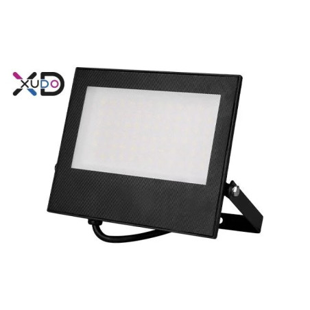 Czarny naświetlacz LED model XD-FL030C z regulowanym uchwytem
