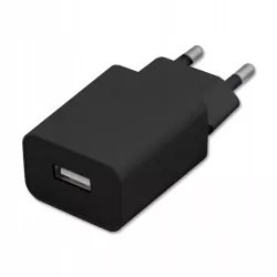 Czarny zasilacz wtyczkowy z pojedynczym portem USB