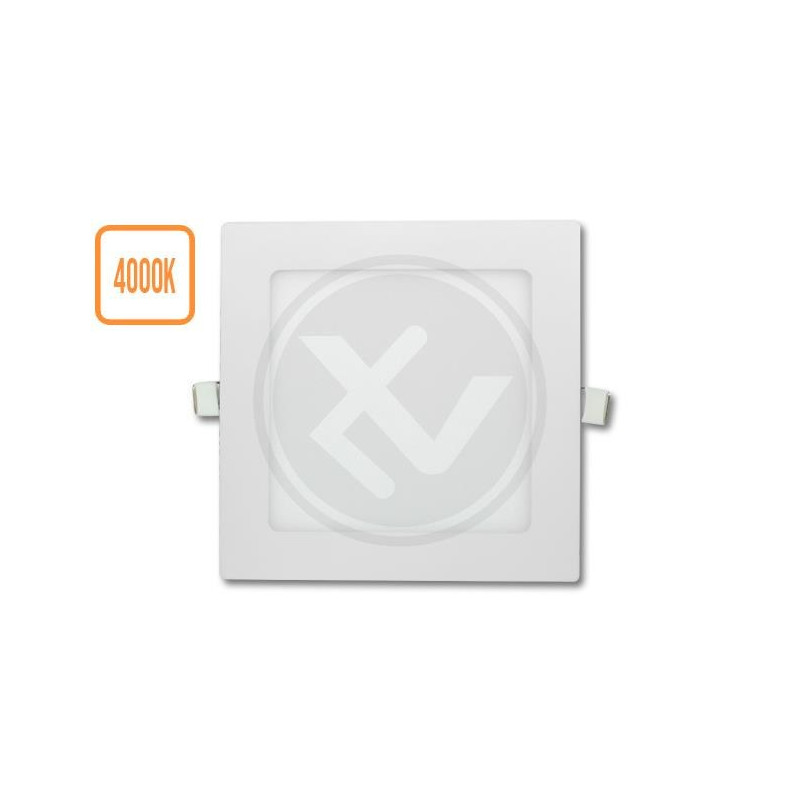 Kwadratowy biały panel LED o wymiarach 170x170 mm z otworem montażowym i neutralnym światłem 4000K