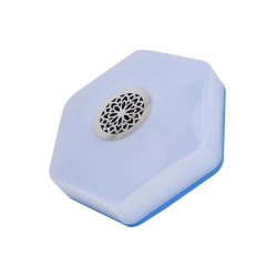 Kolorowa żarówka LED RGBW z wbudowanym głośnikiem Bluetooth i pilotem