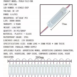 biały moduł LED SMD 6x5050 z przewodami do podłączenia na czerwonym tle