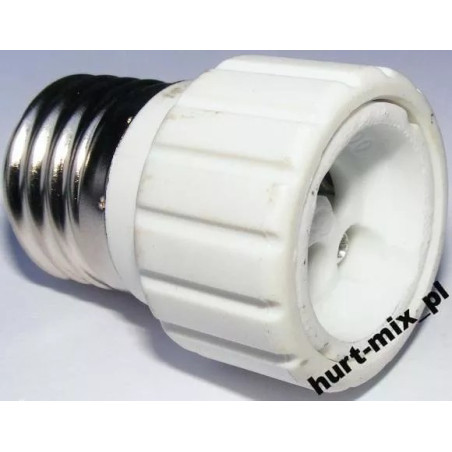biały plastikowy adapter do zamiany gwintu E27 na GU-10 z wyraźnymi żłobieniami