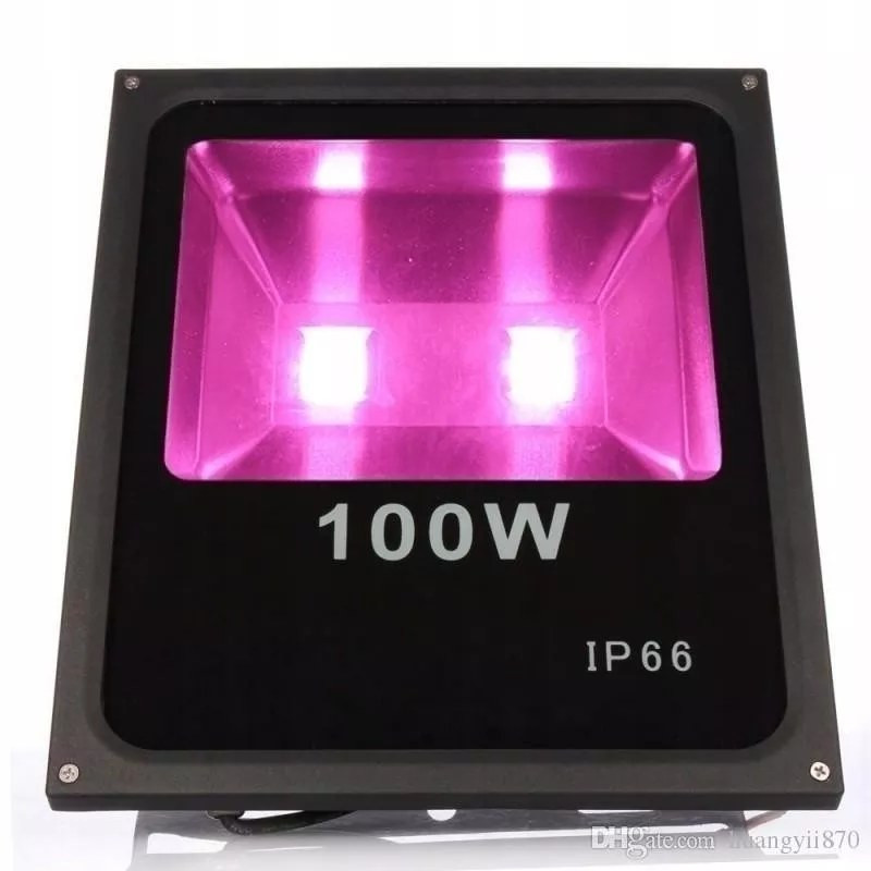 czarna lampa LED 100W do upraw z dwoma diodami LED w obudowie