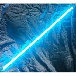 Świetlówka tuba LED o chłodnej lodowej barwie światła, długość 120 cm, moc 18W