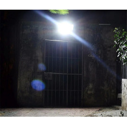 Czarna lampa solarna z 6 modułami LED COB, panel solarny i pilot zdalnego sterowania