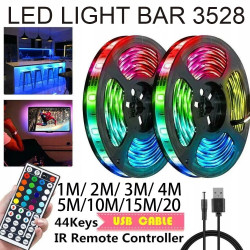 Zestaw taśmy LED RGB 3528 wraz z zasilaczem i pilotem do sterowania kolorami