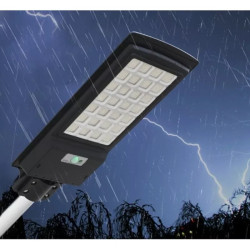 czarna lampa solarna LED 360 diod z pilotem i mocowaniem na rurę