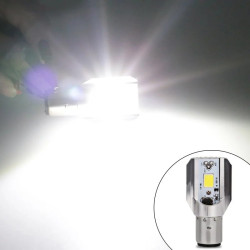Żarówka LED z aluminiową obudową i trzonkiem BA20D do motocykla