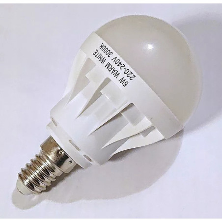 Żarówka LED w kształcie kulki z gwintem E14, oznaczenie 5W warm white, 220-240V