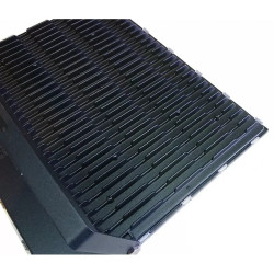 Halogen LED 300W z ultra cienką obudową i metalowym uchwytem do montażu