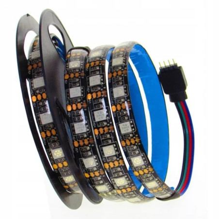 Taśma LED RGB 5 metrów na rolce z kablem USB i modułem Bluetooth