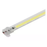 Listwa LED meblowa w aluminiowej osłonie, widoczny pasek diod COB i przewód zasilający