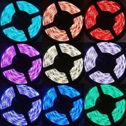 Zdjęcie taśmy LED 5m z 300 diodami RGB, pilotem i zasilaczem 12V