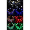Zwinięta taśma LED RGB+W 5 metrów z widocznymi diodami 5050 i kablem złączem