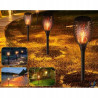 Czarna lampa ogrodowa solarna z efektem migoczącego płomienia LED, wysokość 55 cm