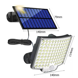 Czarna ścienna lampa solarna z panelem, kablem i pilotem, widok z przodu i panel słoneczny
