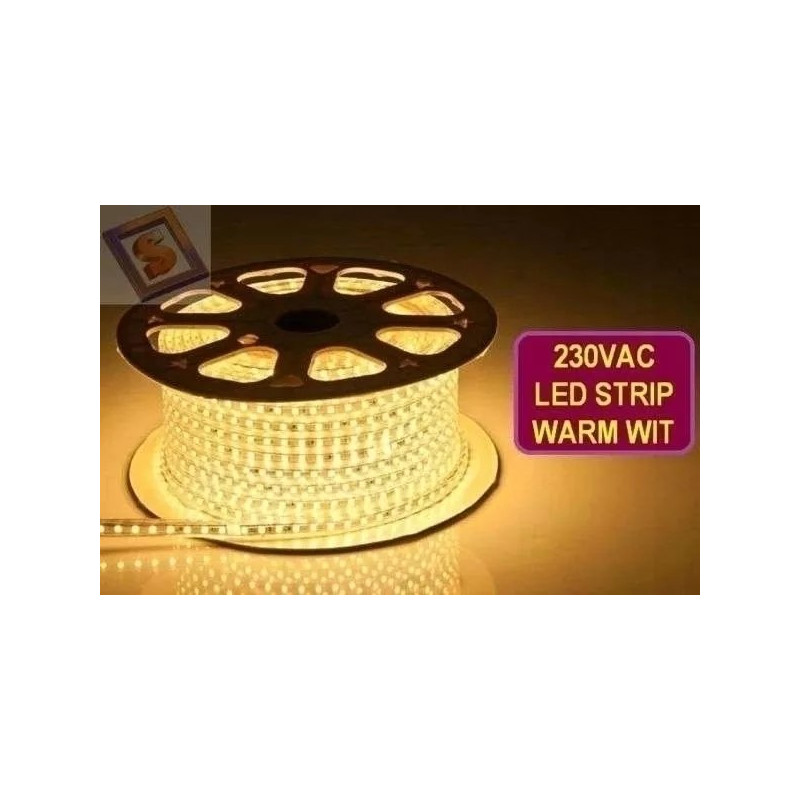 Taśma LED na rolce z diodami SMD 5050 emitująca ciepłe światło, zasilana 230V