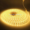 Taśma LED na rolce z diodami SMD 5050 emitująca ciepłe światło, zasilana 230V