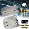 Halogen LED doświetlacz 50W z aluminium i regulacją kąta w użyciu na zewnątrz w nocy