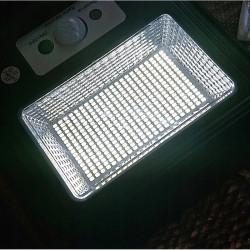 Latarnia solarna LED 150W z pilotem i uchwytem montażowym na ścianę lub słup