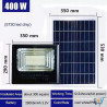 Czarny halogen LED 400W z reflektorem i panelem solarnym, widoczne złącze przewodu