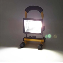 Akumulatorowy halogen LED 30W z dwoma diodami COB i regulowanym stojakiem