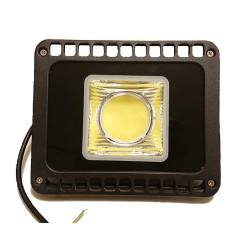 Czarny reflektor LED z diodą COB i kablem zasilającym