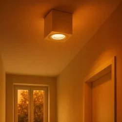 Oprawa natynkowa do żarówek GU10 biała 80x80x100 mm Vipelectro