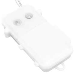 Lampki LED 100 szt. RGBY 10m z pilotem na 3 baterie AA, IP44