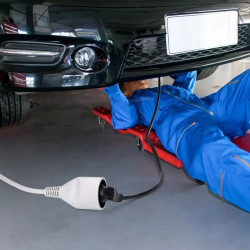 Przedłużacz 2 m 3G 1,0 mm² biały maks. 2300 W francuski typ